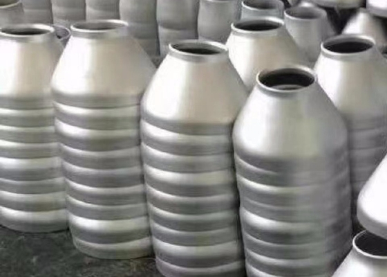 24 &quot;X 20&quot; Q235 Carbon Steel Concentric Reducer Untuk Sambungan Pipa Kimia