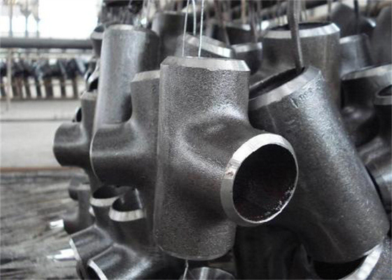 Lurus Mengurangi ASME B16.9 Tee Hot Galvanis A234 WPC 2 Inch