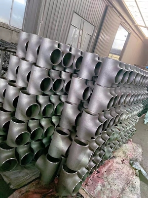 48 Inch Carbon Steel Tee ASTM A234 Q235 Gi Equal Tee Mulus